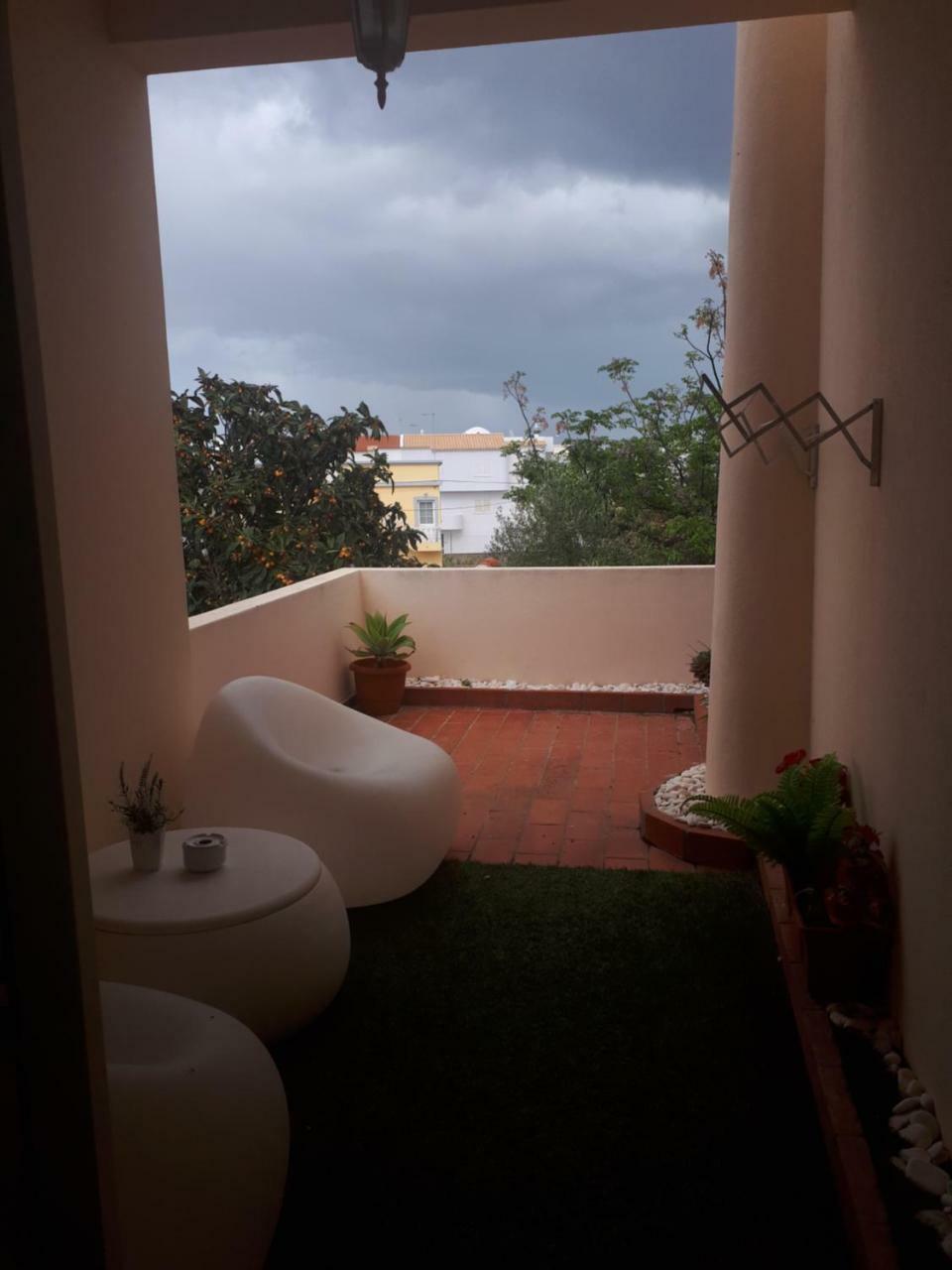 Seaview Guesthouse Olhão Extérieur photo